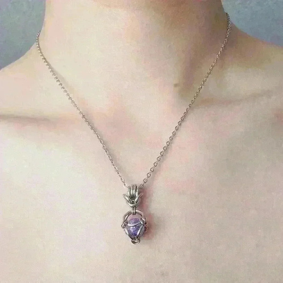 Whimsical  silver and purple mermaid style chainmaille necklace - Picture 2 of 7